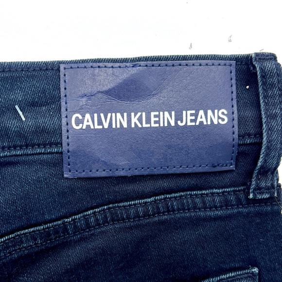 CALVIN KLEIN JEANS, STRAIGHT LEG, BLUE JEANS, STRETCH, SITS AT WAIST, 38W, 34L - Picture 5 of 15